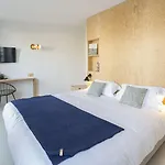 Hotel Montholon Paris