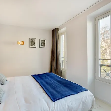 Hotel Montholon 3*