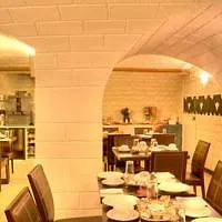 Hotel Montholon 3*